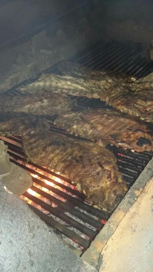 La Famosa Costillas A La Lena Jarabacoa Buitenkant foto